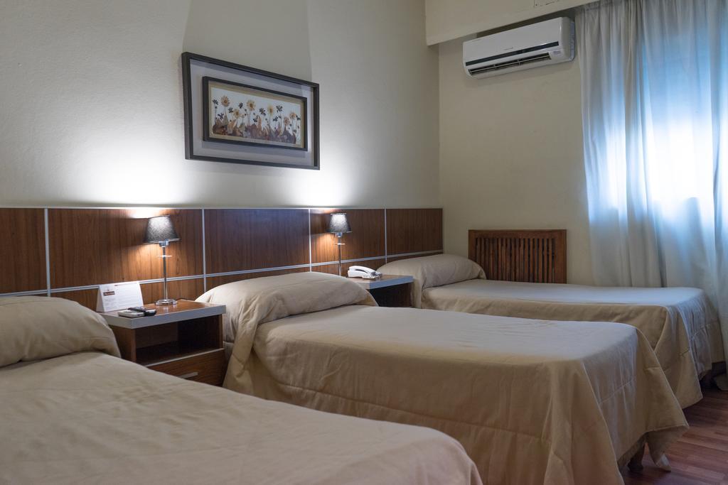 Hotel Vina De Italia Кордова Екстер'єр фото